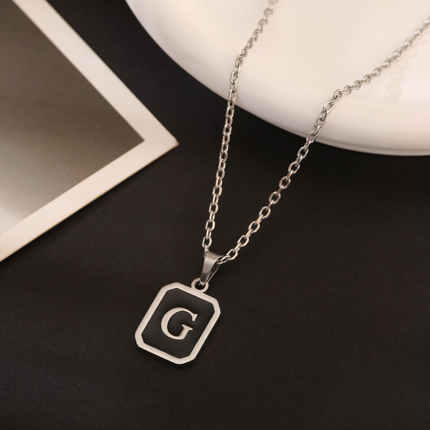 Stainless Steel Fashion Necklace with 26 English Letters