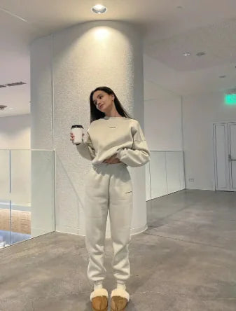 Traje de Dos Piezas (Camiseta y pantalones)