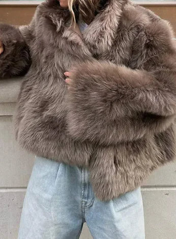 Chic Plush Fur Coat: Stylish, Comfortable, and Warm