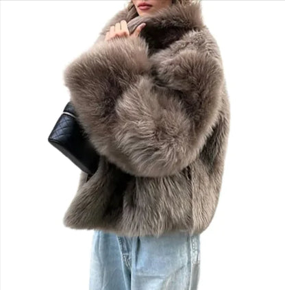 Chic Plush Fur Coat: Stylish, Comfortable, and Warm